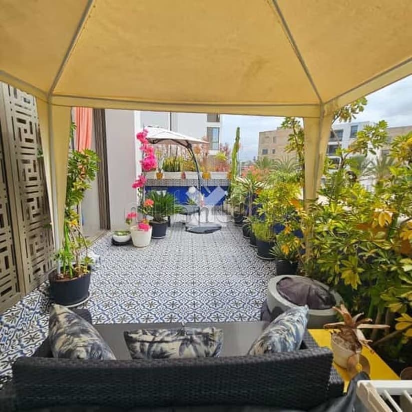 Appartement à Vendre de 183.0 m² à Salé, Marina