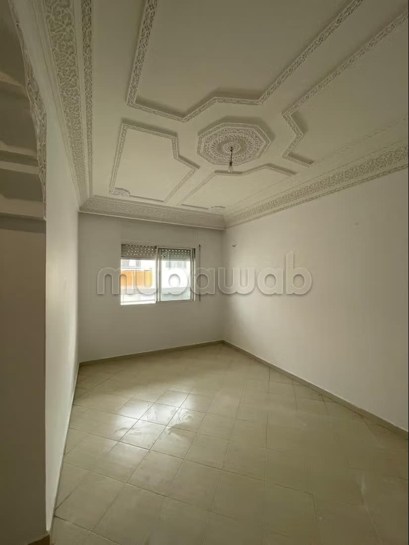 Vente d'un bel appartement à Sidi Hajji. 1 Pièce. Imprenable...