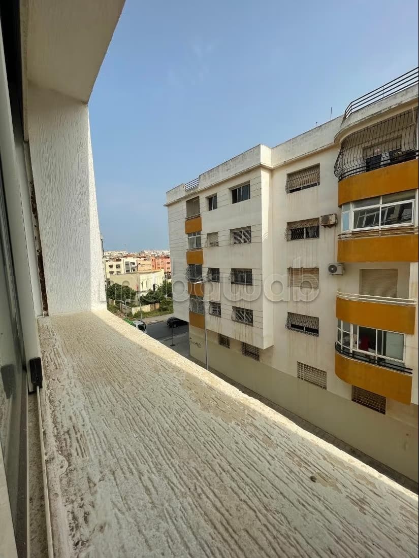 Vente d'un bel appartement à Sidi Hajji. 1 Pièce. Imprenable...
