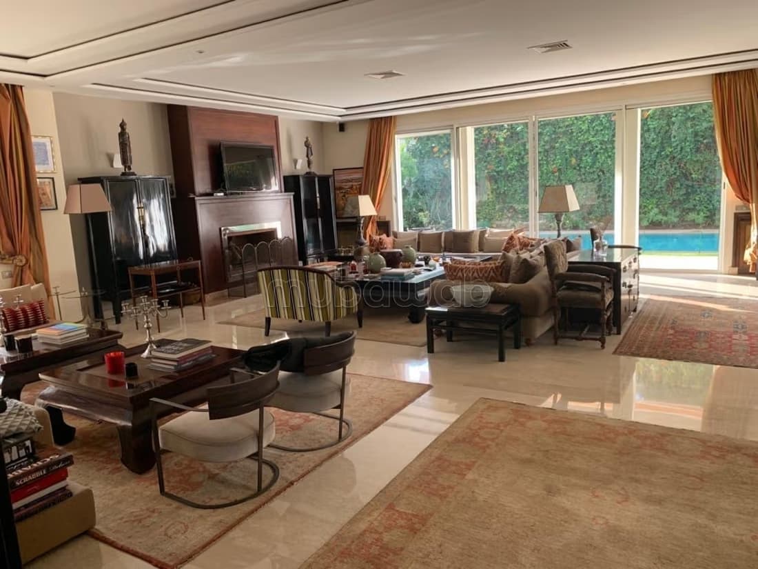 Superbe villa haut standing à vendre à Ain Diab