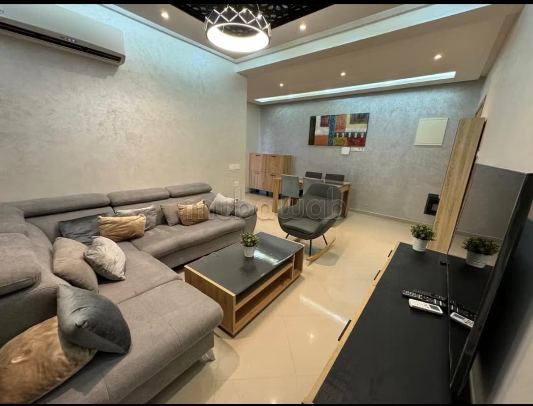 Louez cet appartement à Les Orangers. 2 chambres salon confo...