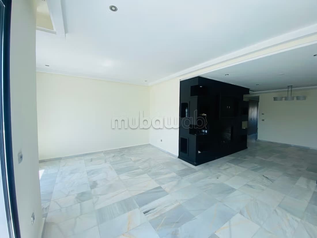 Appartement haut standing à louer – 148 m² ensoleillé avec p...