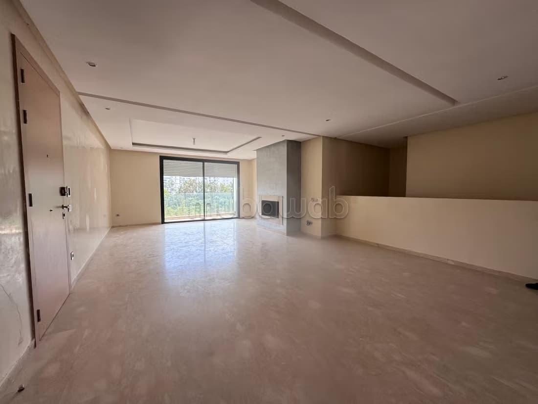 Duplex en location à Riyad. 3 belles chambres. Terrasse et a...