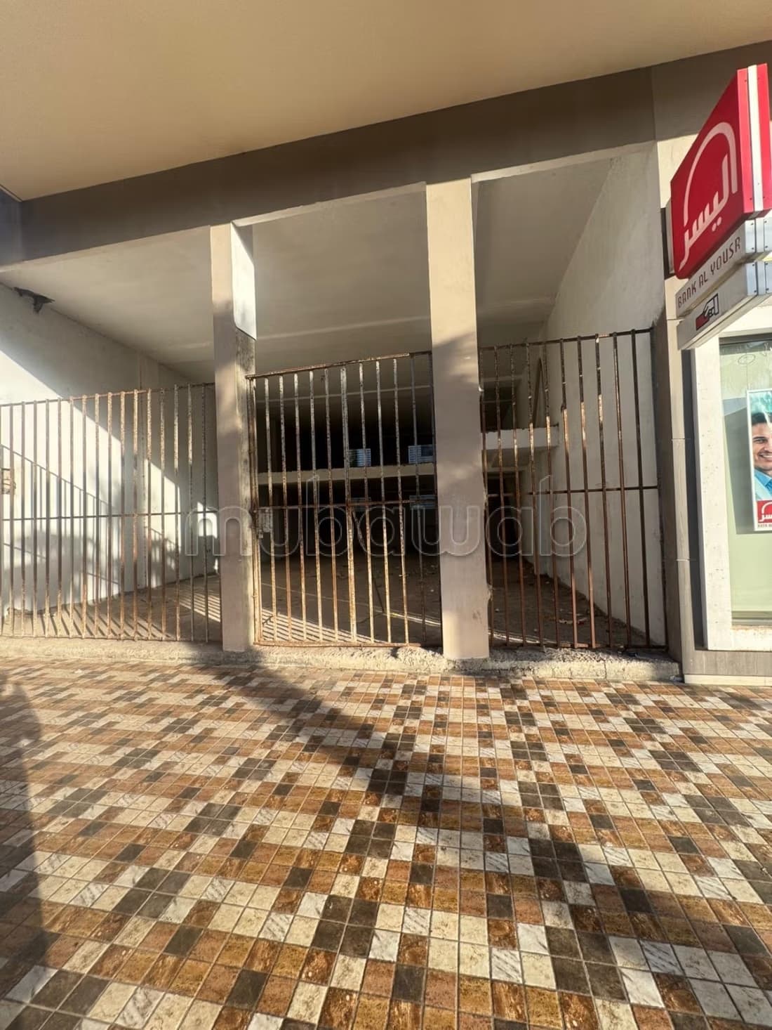 Magasin à vendre 228m2