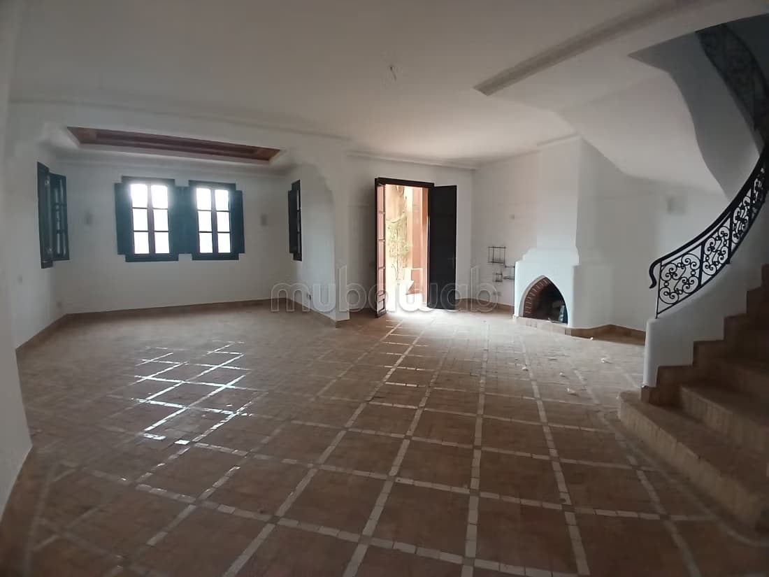 Villa en location vide à la palmeraie
