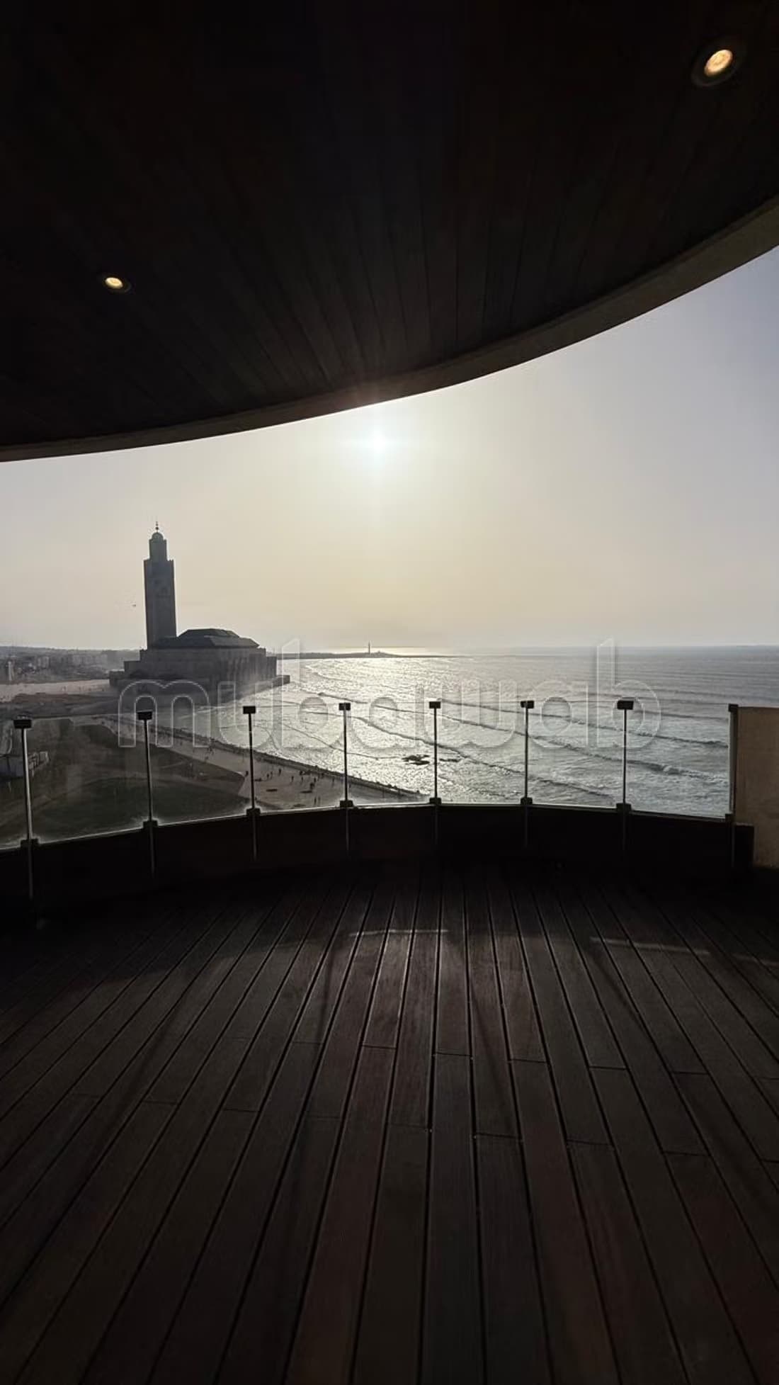 Appartement meublé d’exception avec vue mer & mosquée – Étag...