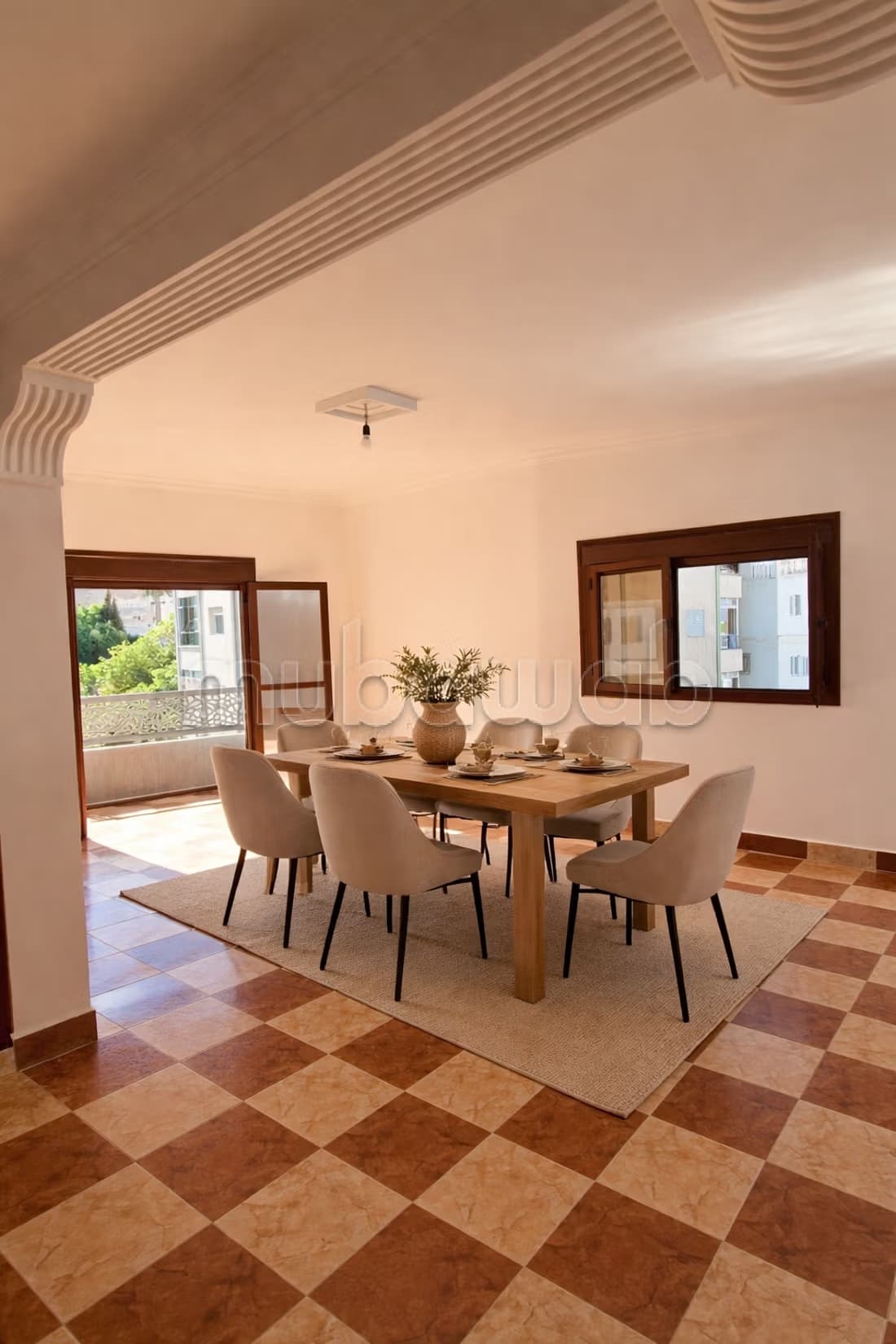 Appartement de 104m² dans la RUE AL MJAD / Av. TARGUIST à Té...