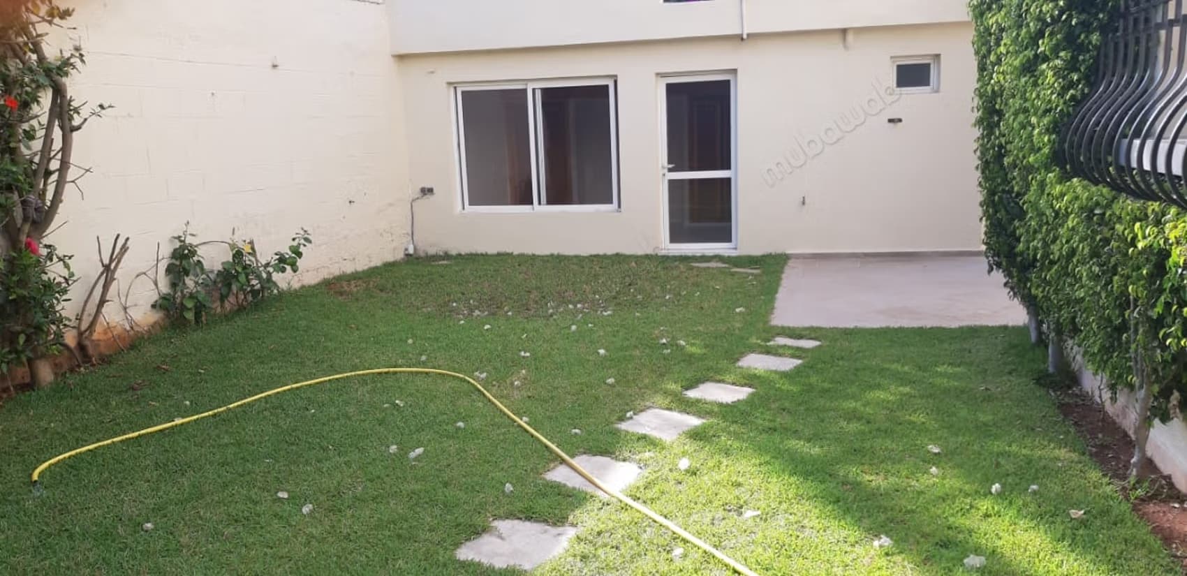 Villa commercial à vendre à anfa