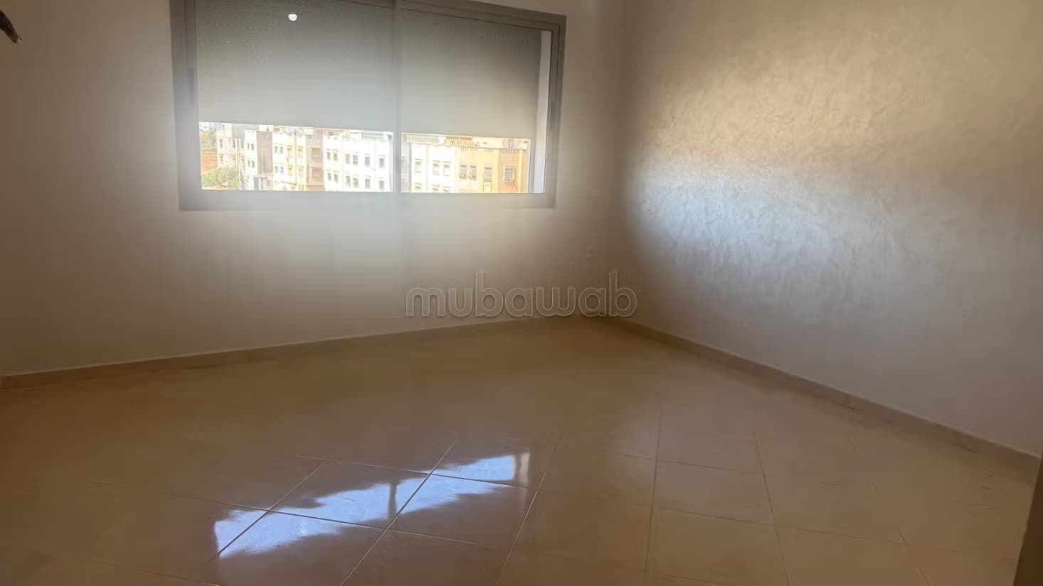 Location d'un appartement à Al Wifaq Farah Surface de 100 m²...
