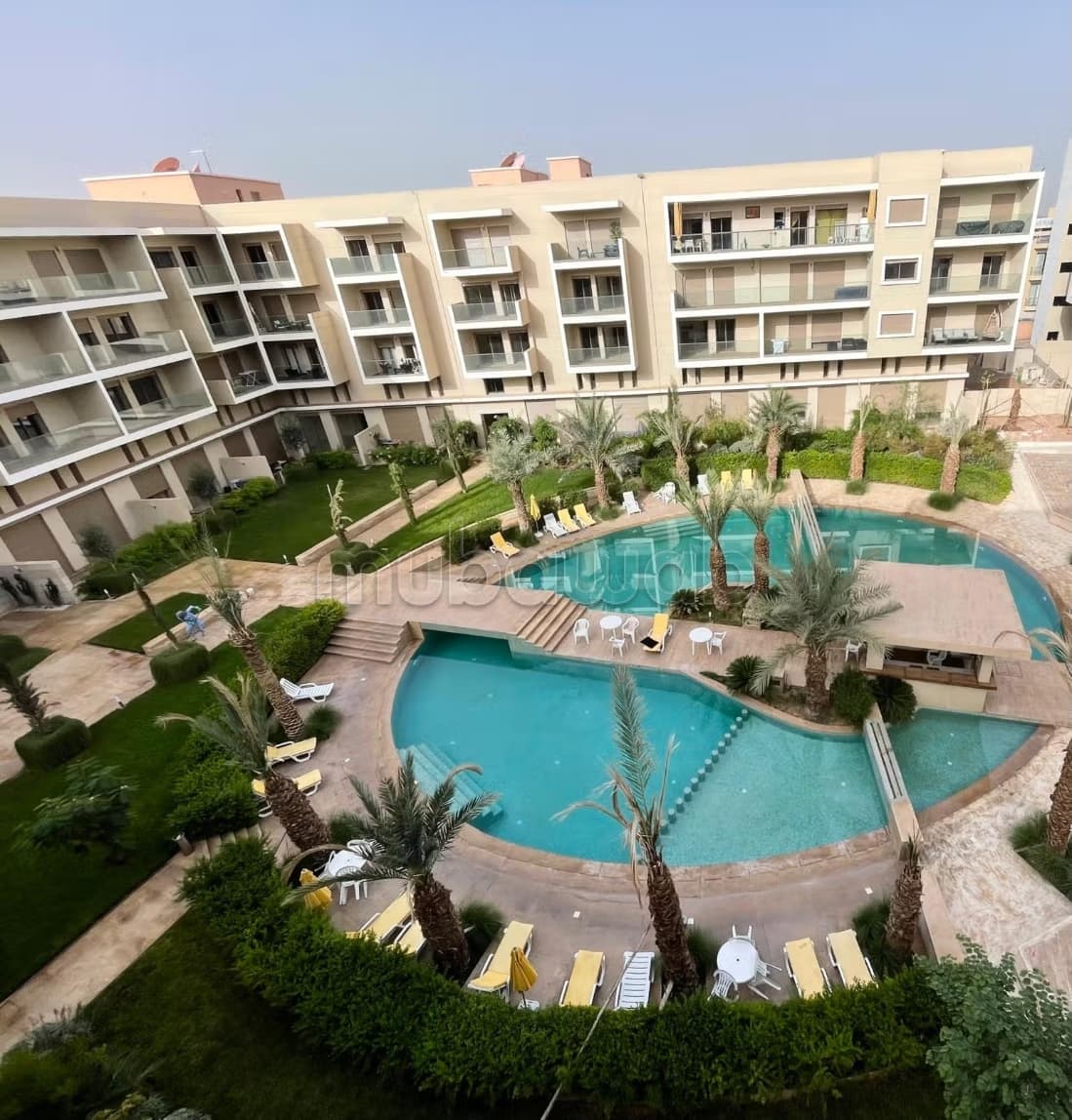 Superbe appartement à vendre à Route Casablanca. Surface tot...