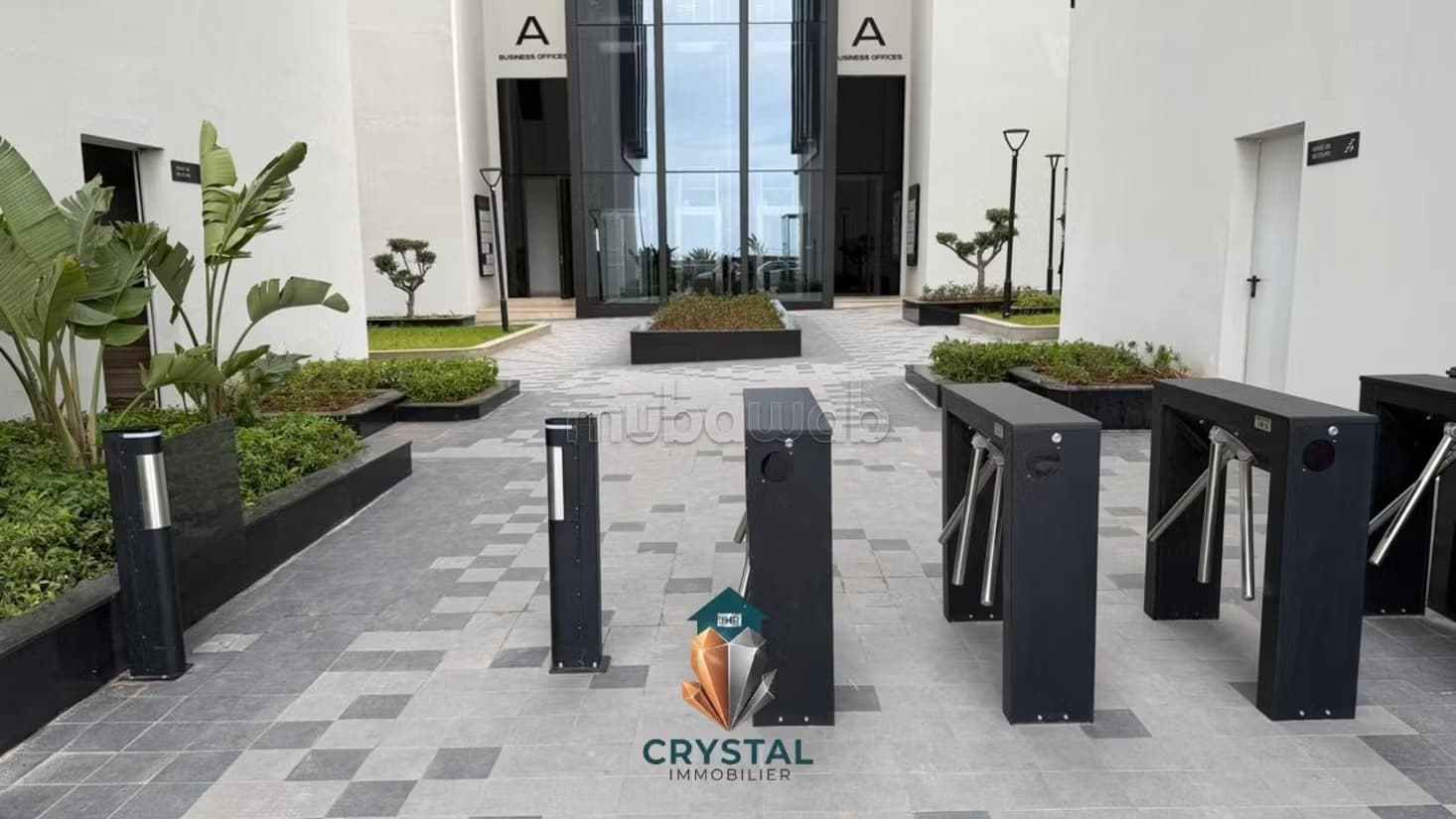 Bureau neuf à louer Les Orangers Casablanca