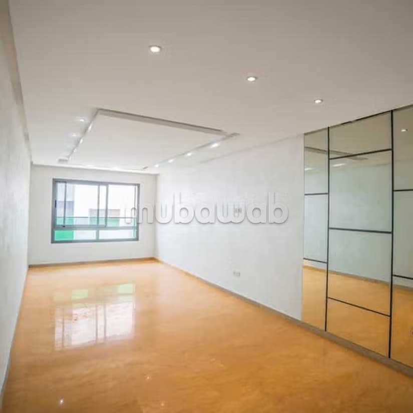 Appartement à Vendre de 157.0 m² à Casablanca, Ferme Bretonn...