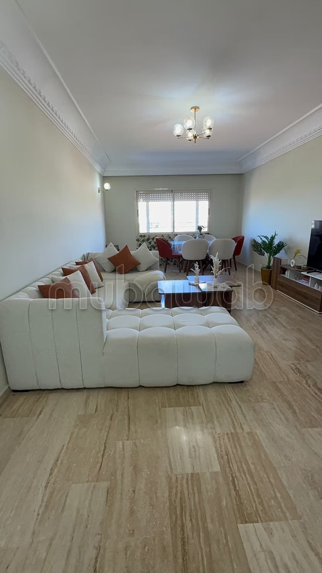 Appartement sur les champs 3 ch meublé