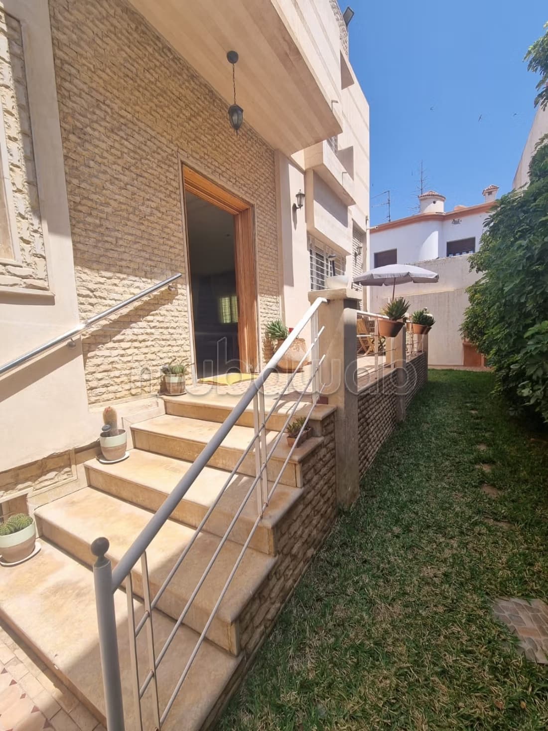 Somptueuse maison à vendre à Hay Dakhla. 3 pièces. Antenne p...