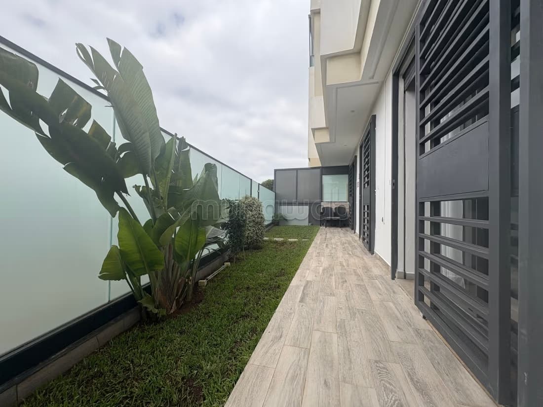 À vendre appartement Rdj Mandarouna