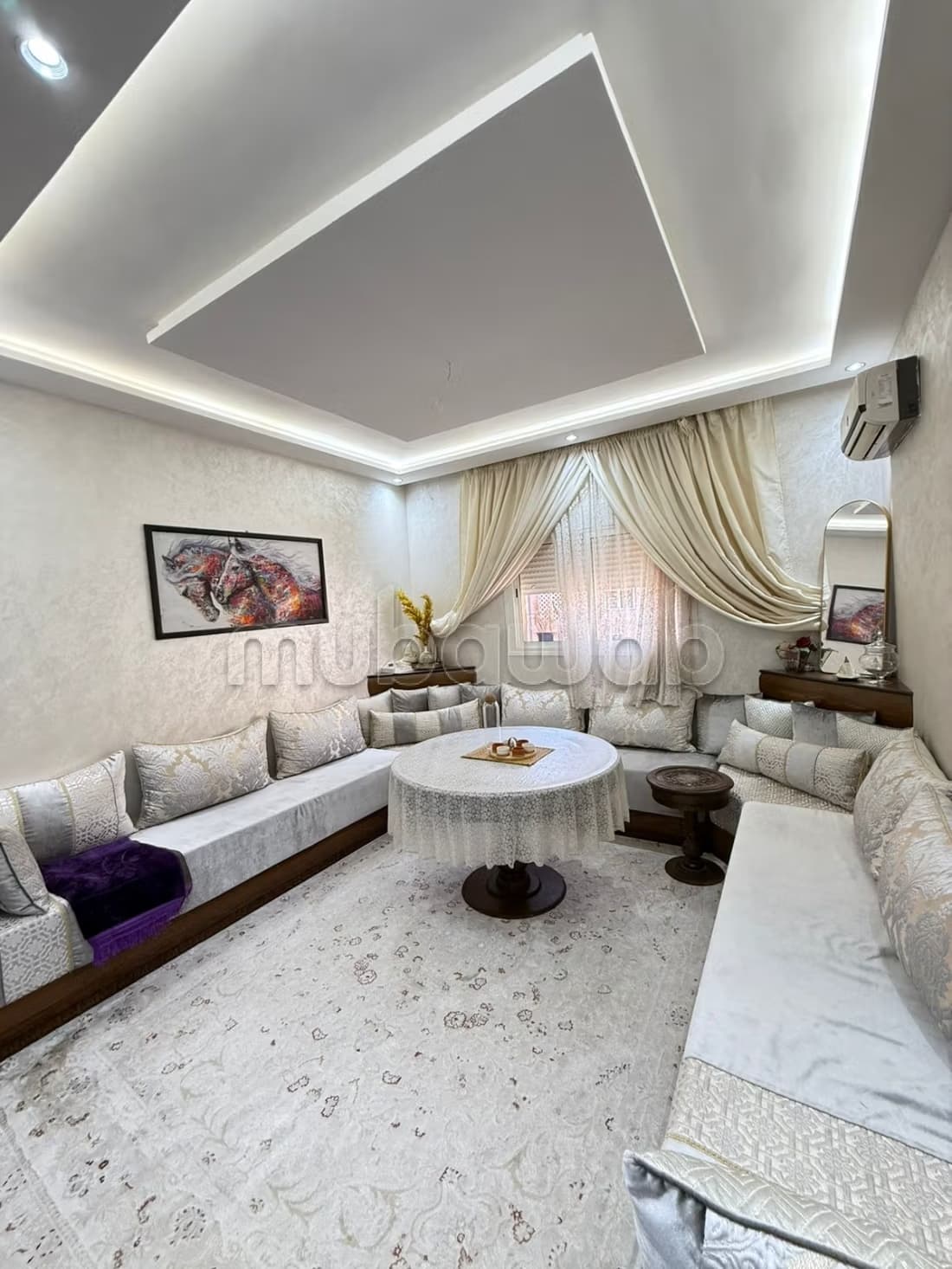 Vend appartement à Route Casablanca. 5 pièces. Bien meublé
