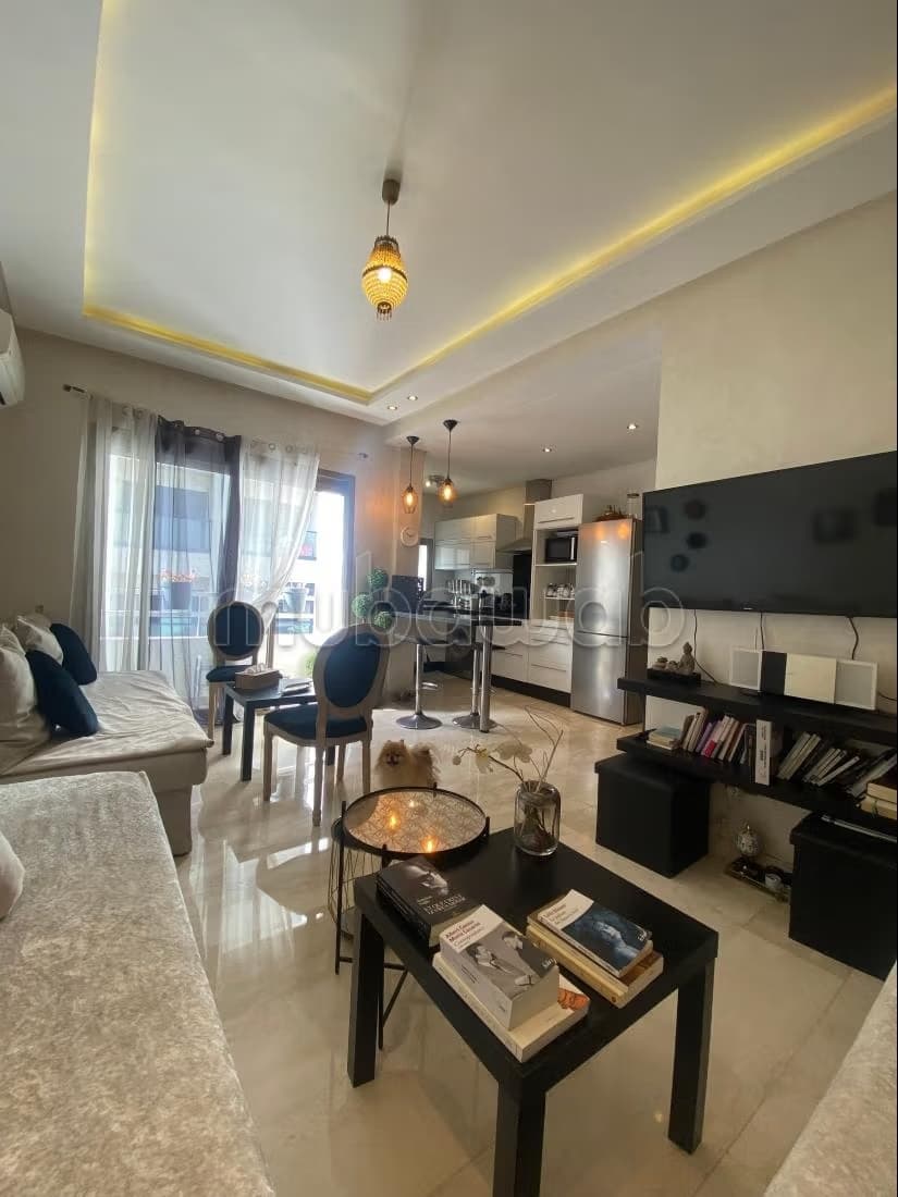 Louez cet appartement à oasis. 1 belle chambre. Meublé
