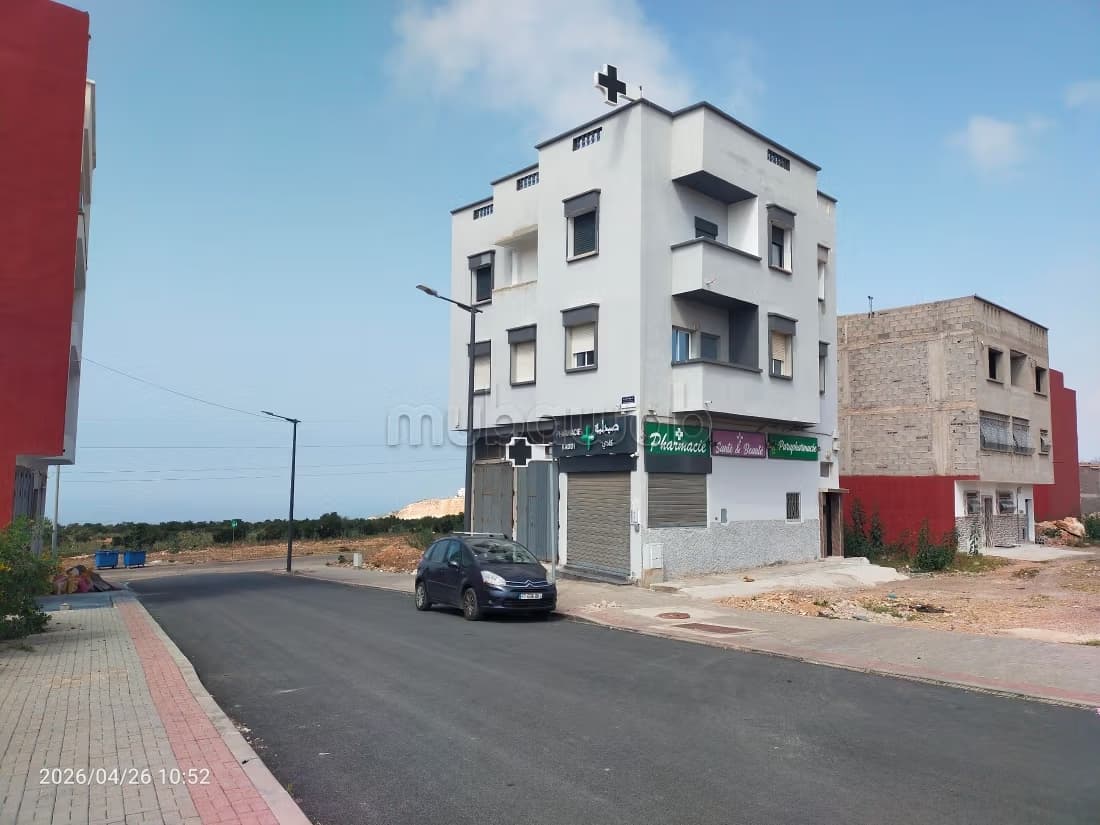 À vendre 1 étage plus moitié terrasse à Anza Tadda