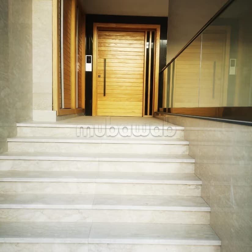 Appartement haut standing à vendre au quartier Haut Founty