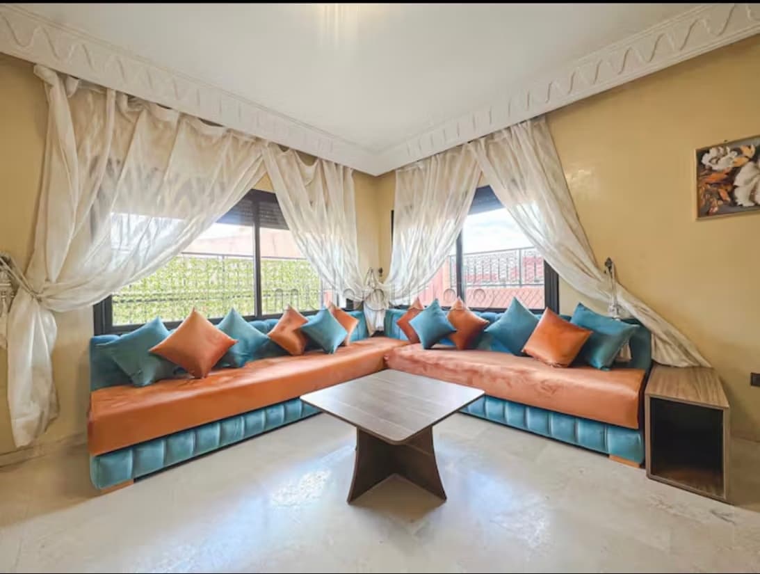 Très bel appartement en location à Samlalia. 3 pièces. Ascen...