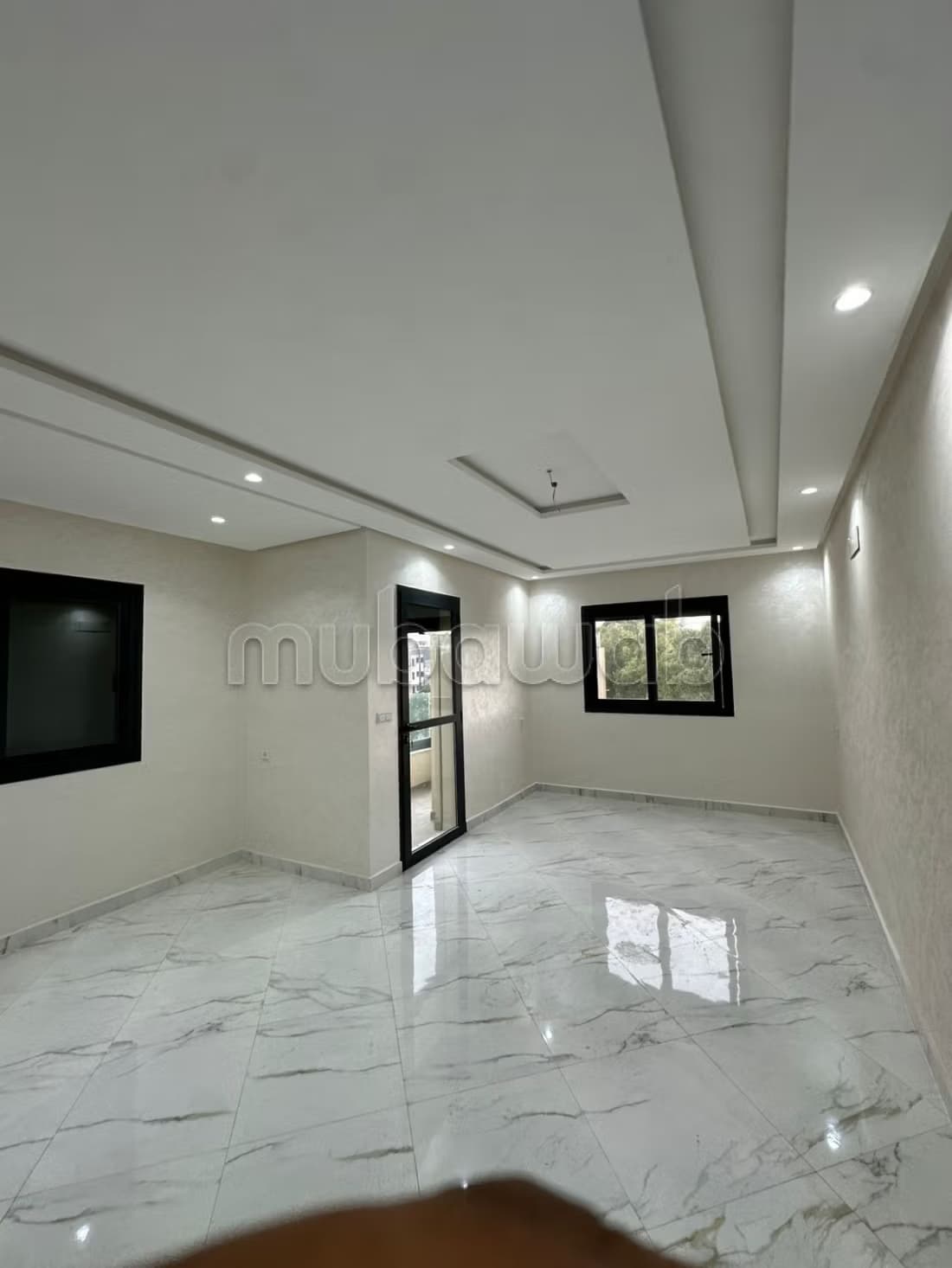 Appartement non meuble longue durée mojahidine