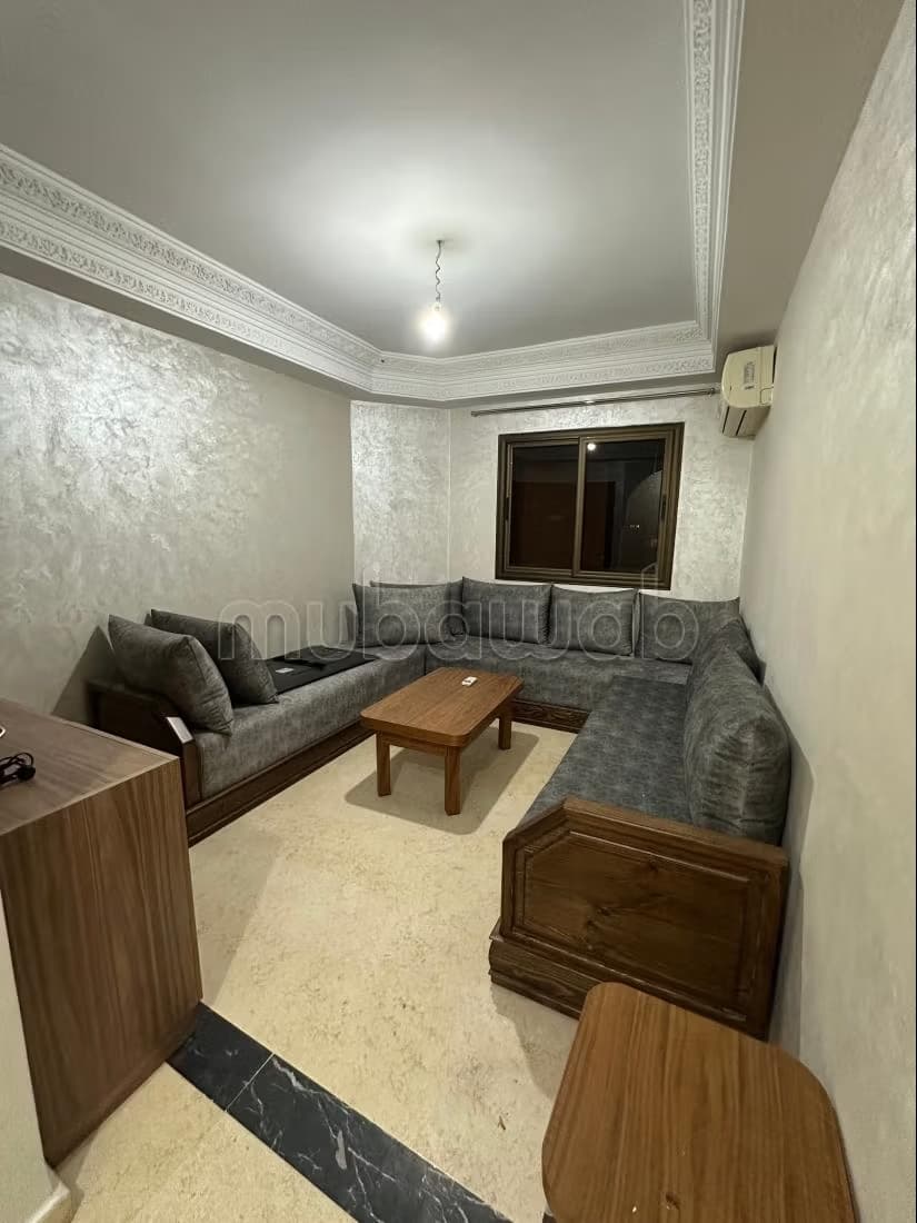 Appartement en location à Hay Mabrouka. Superficie 64 m². Sa...