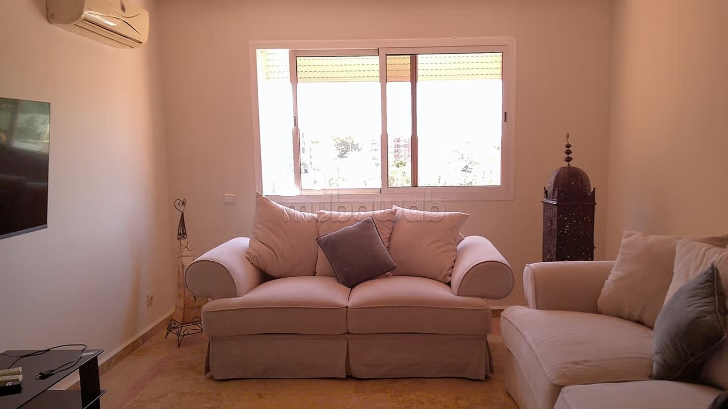 Appartement a Louer semi meublé a Victor HUGO