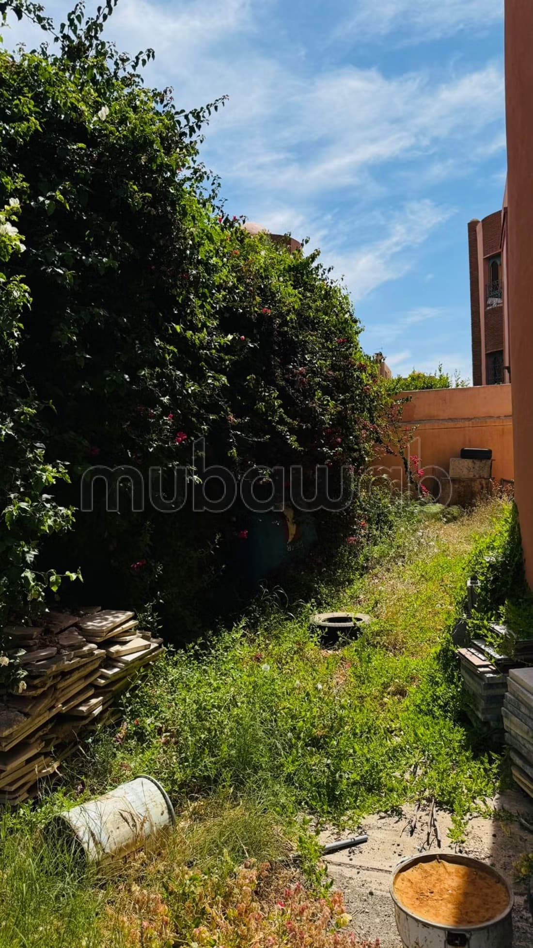 À vendre, villa semi finie route MOHAMED 6