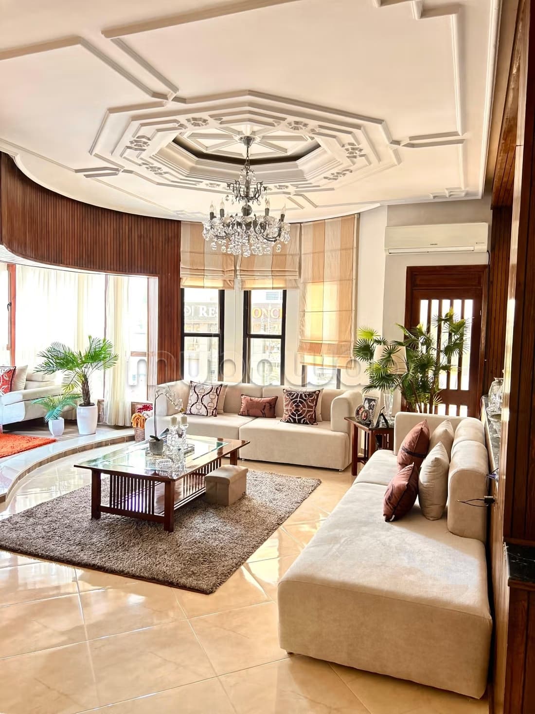 Appartement en vente à Hay Al Bassatine. 4 grandes pièces. C...