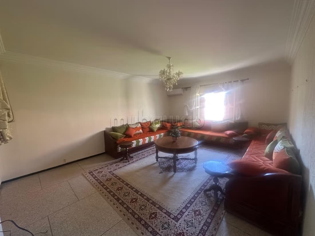 Appart 3ch salon meublé 133m Allal fassi près CNSS