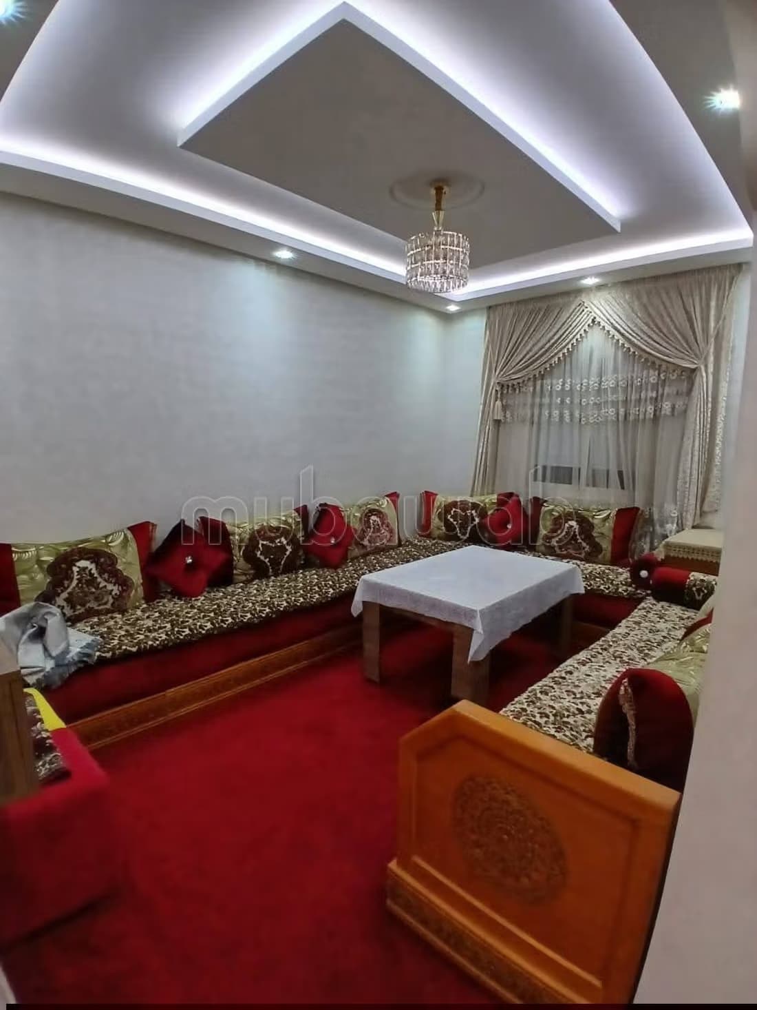 Appartement en location à Bouchouaf. 2 chambres. Meublé