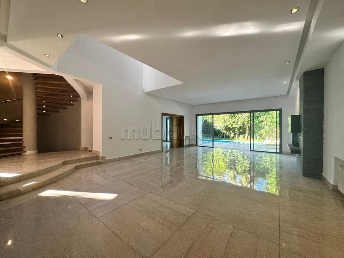 Villa a la location a ain Diab extension 45000dh