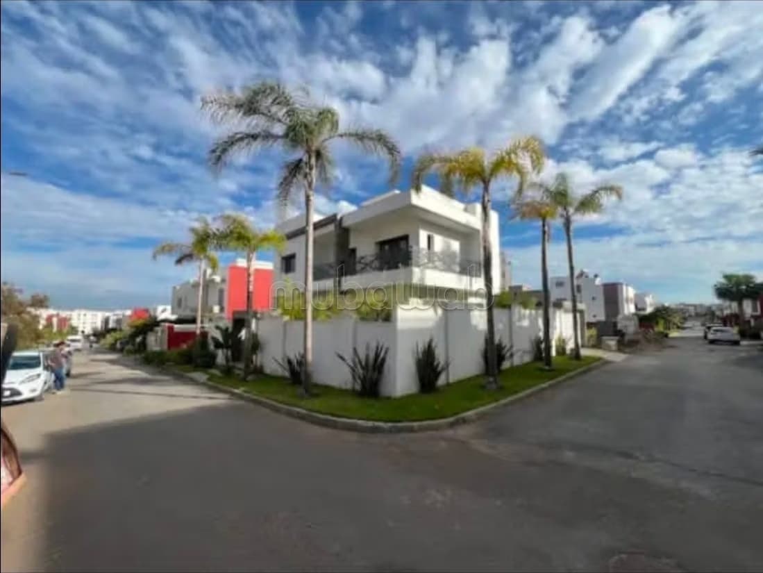 Villa à vendre dans l'alliance Mehdia Kenitra
