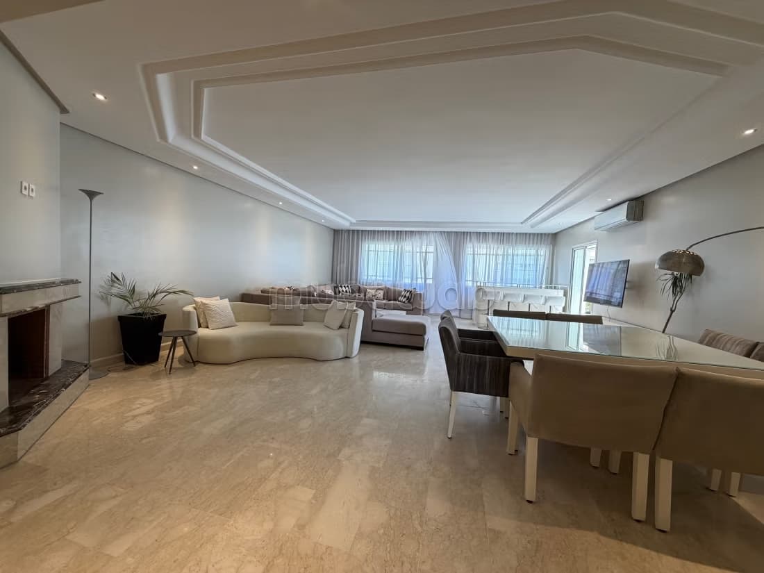 Luxueux appartement meublé à louer sur Racine
