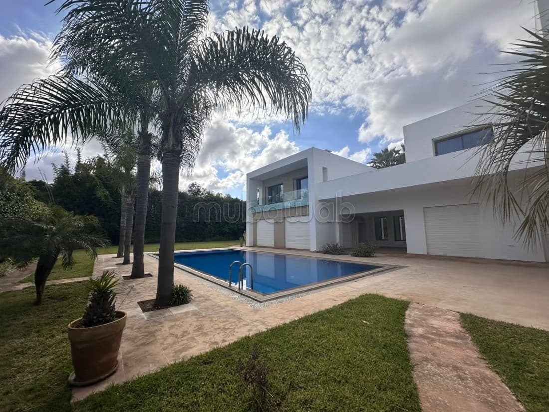 Magnifique villa à louer à Souissi