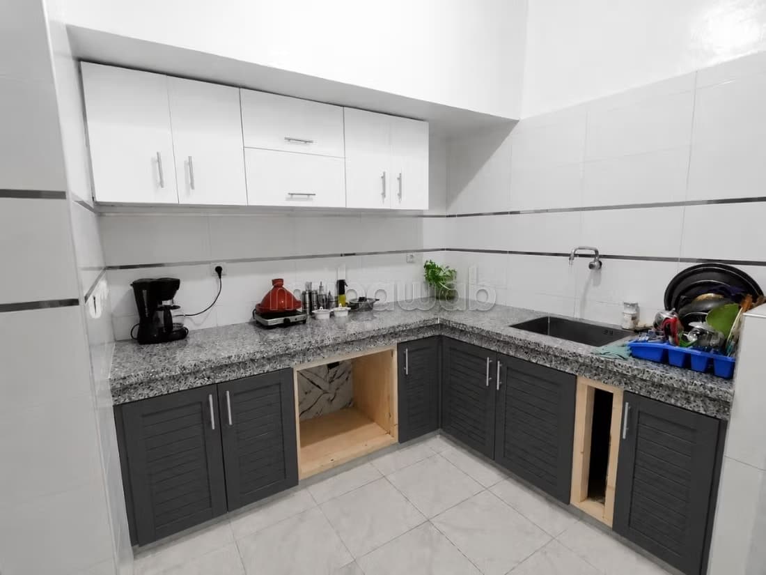 Appartement fraîchement rénové au rdc à Rabat
