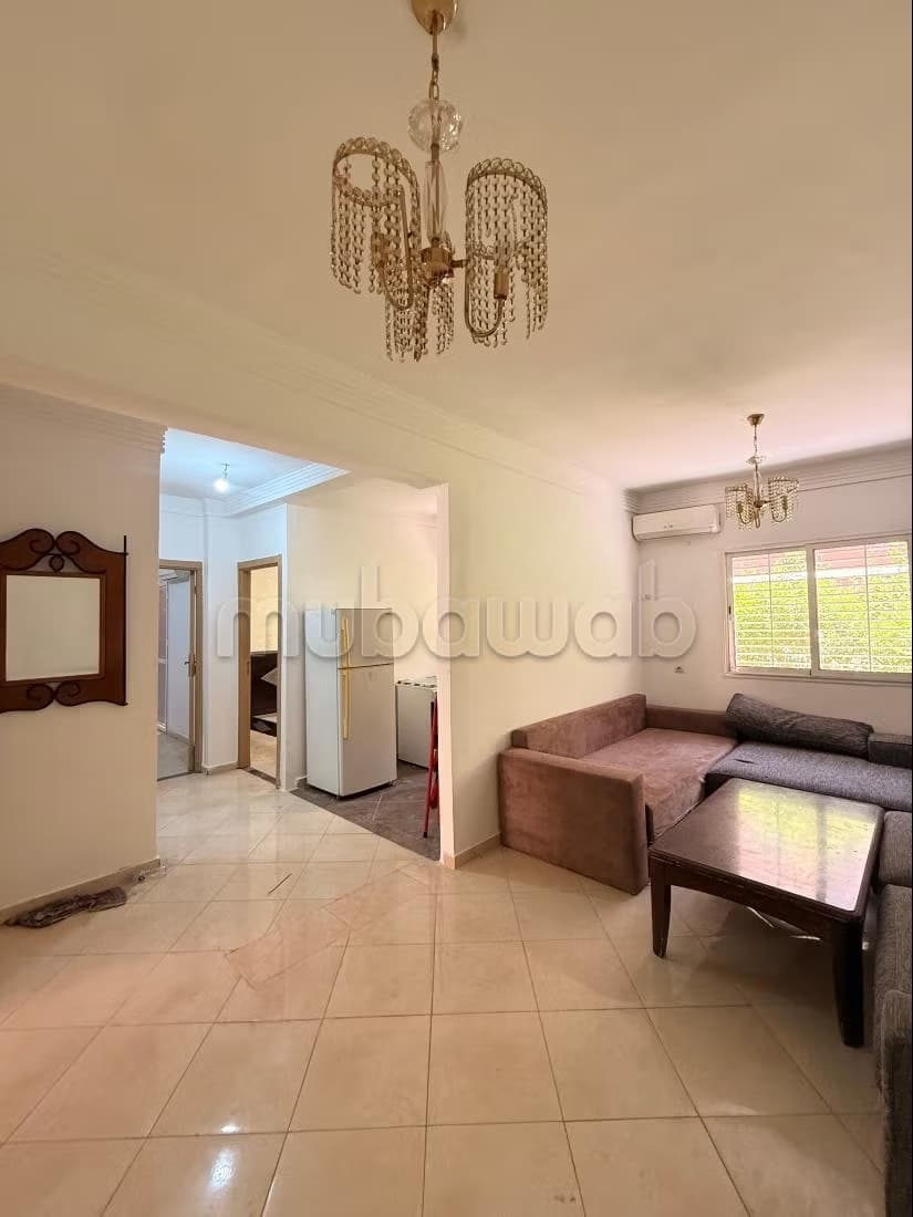 Vend appartement à Hay Mabrouka. 3 pièces. Concierge et clim...