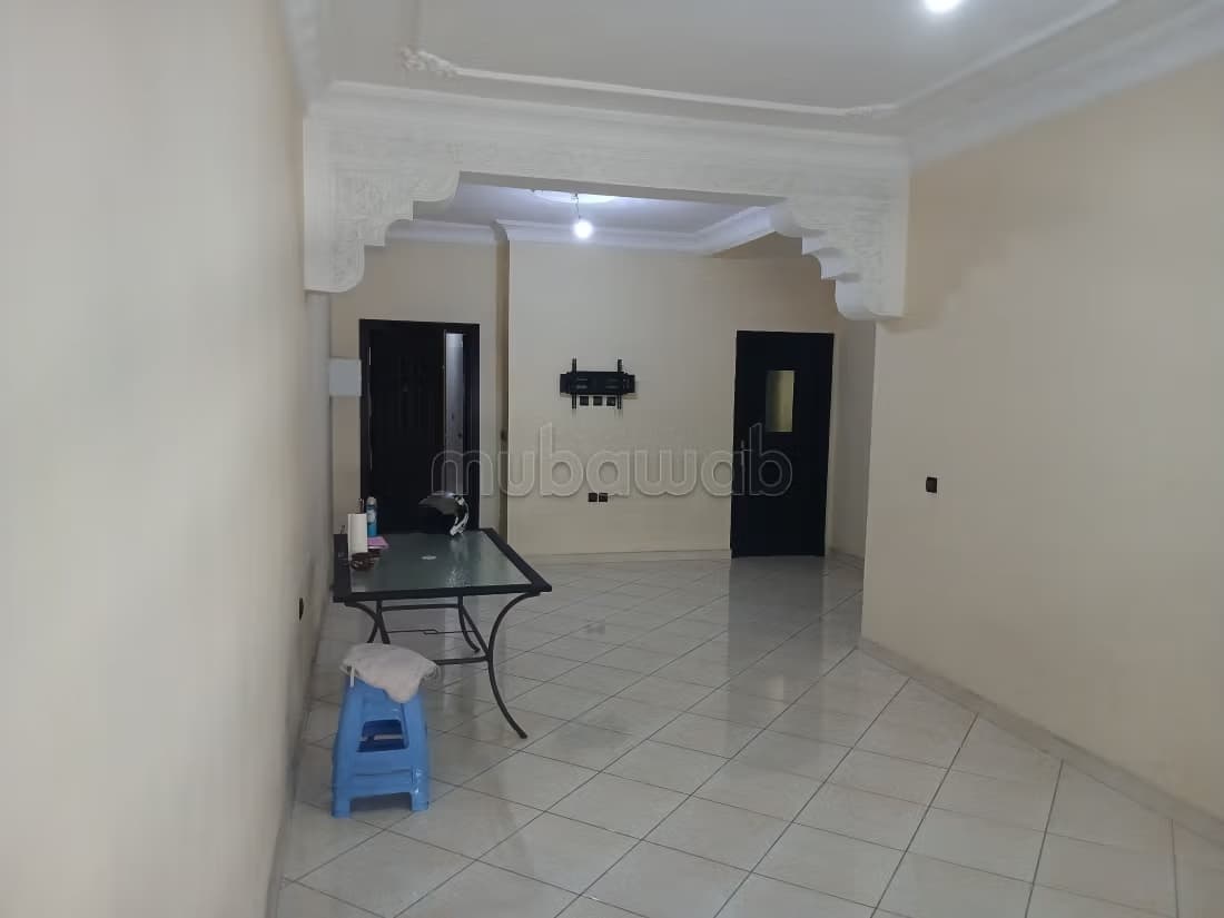 Appartement tres propre quartier drissia