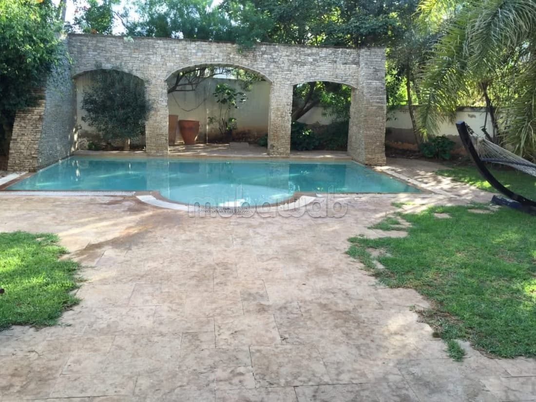 Splendide villa à vendre à Californie. 4 chambres. Grande...