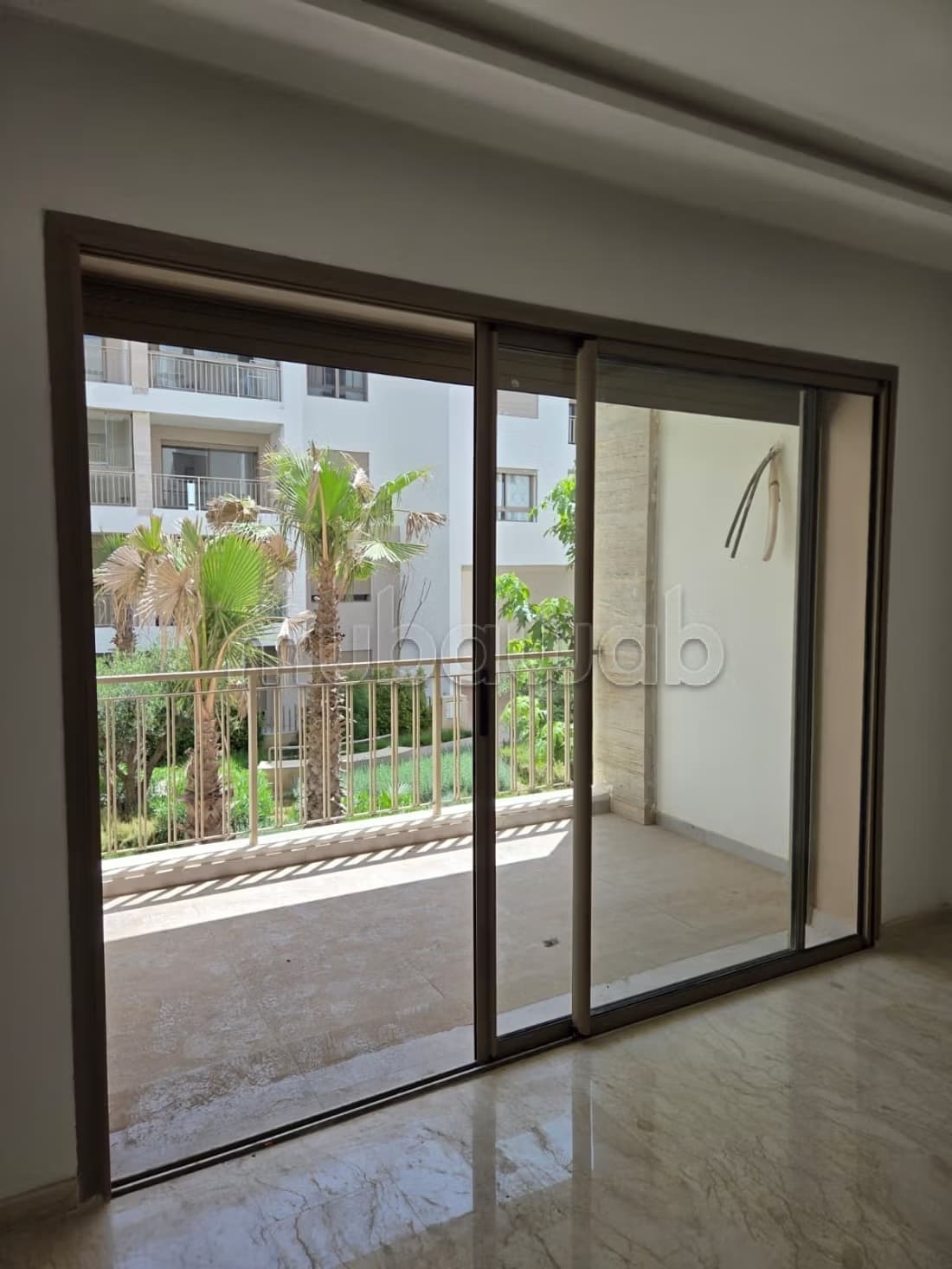 Apprt neuf avec piscine a sidi maarouf