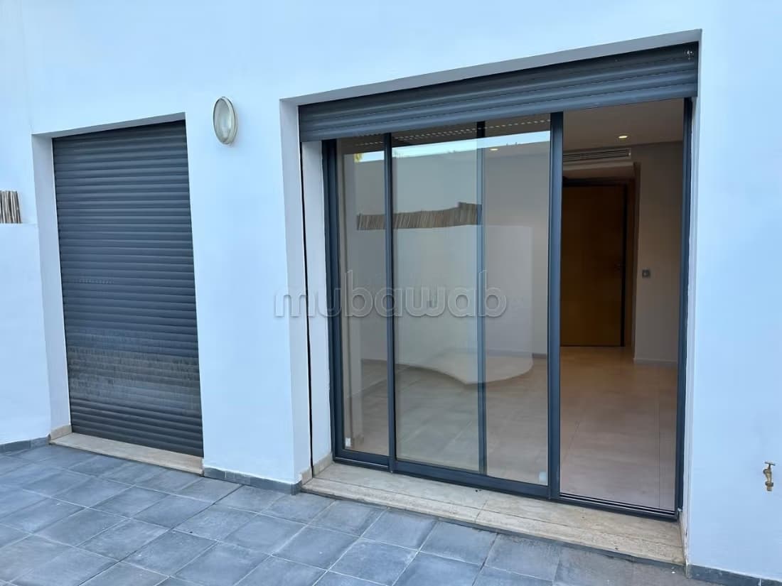 Studio à louer sur Oasis vide