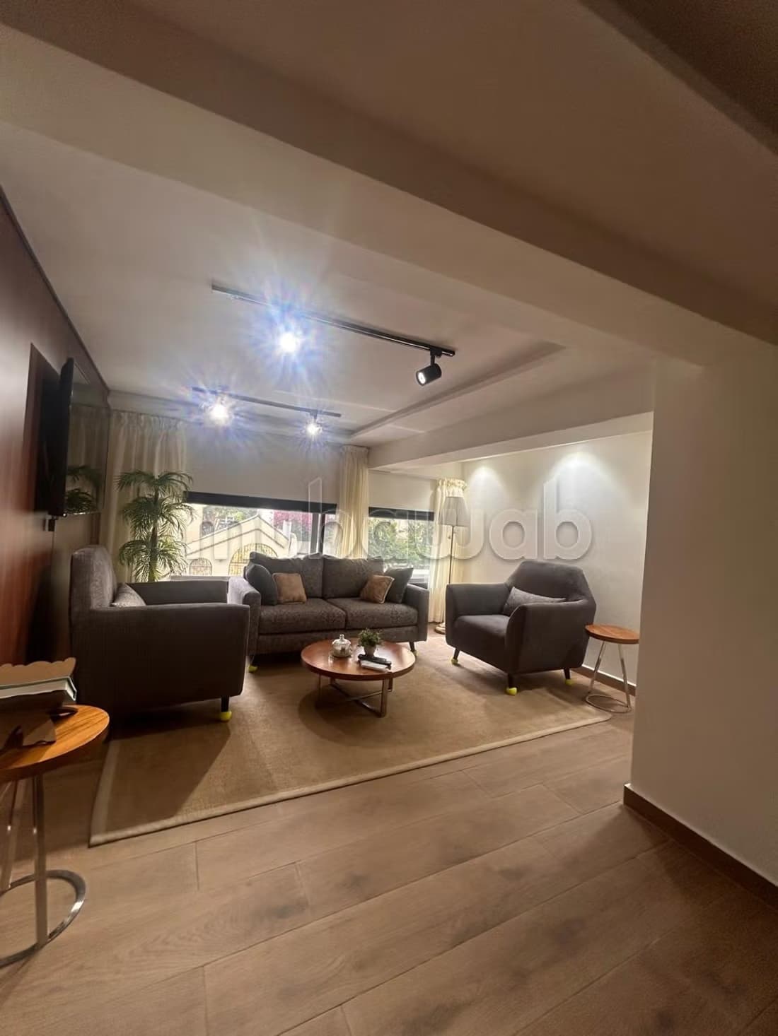 Superbe appartement à louer à Gauthier. 2 pièces. Meublé