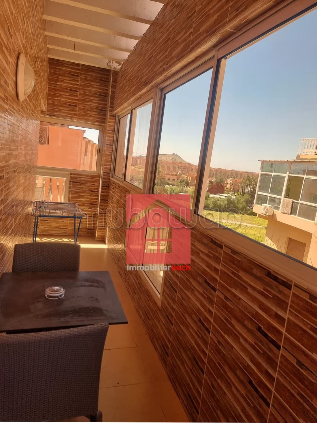 Appartement Meublé avec Balcon et Piscine
