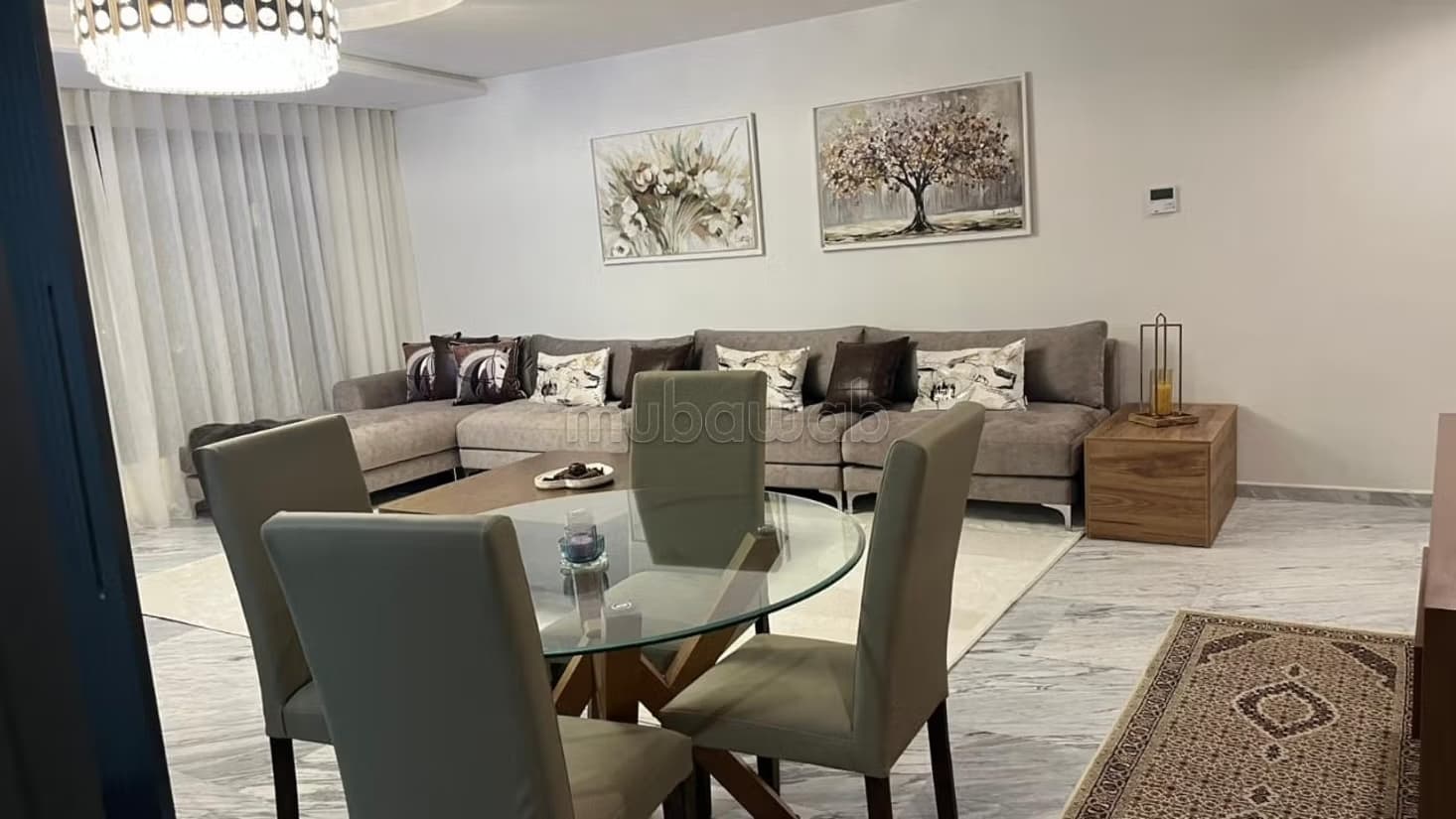 Un apt neuf meublé à louer