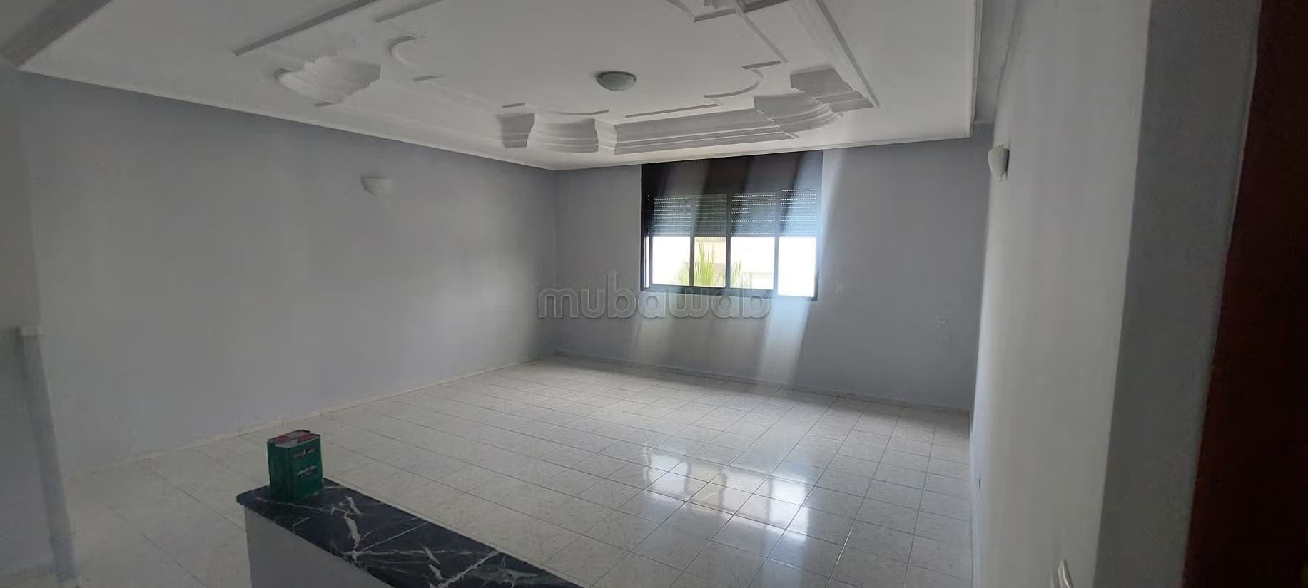 Appartement à louer à Agdal. Superficie 130 m². Cuisinière...