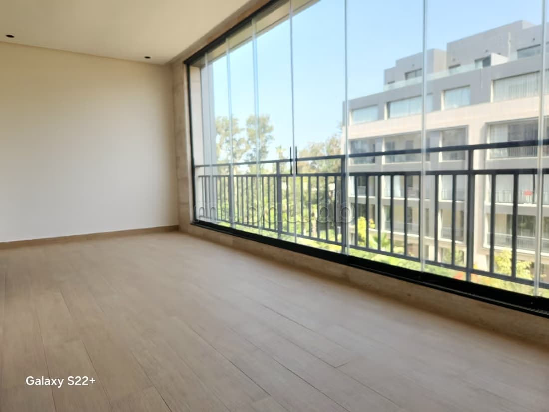 Superbe appartement à louer à Souissi