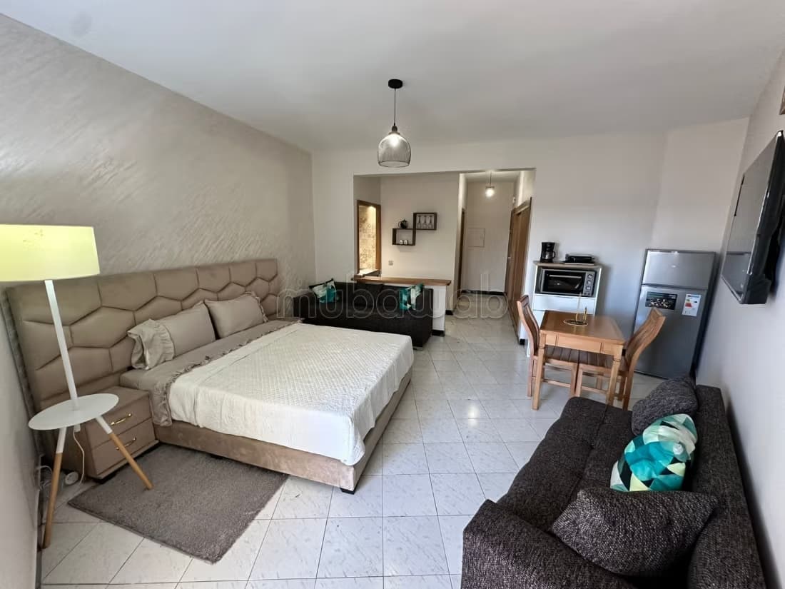 Vente d'un bel appartement à Agdal. 1 Pièce. Meublé
