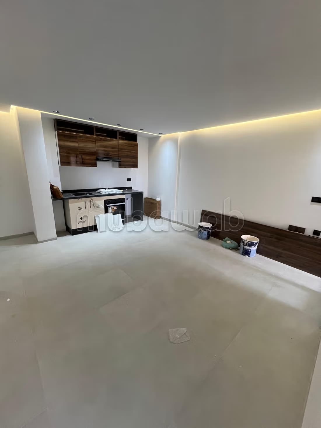 Superbe studio à vendre au quartier Victor Hugo. 2 pièces. A...