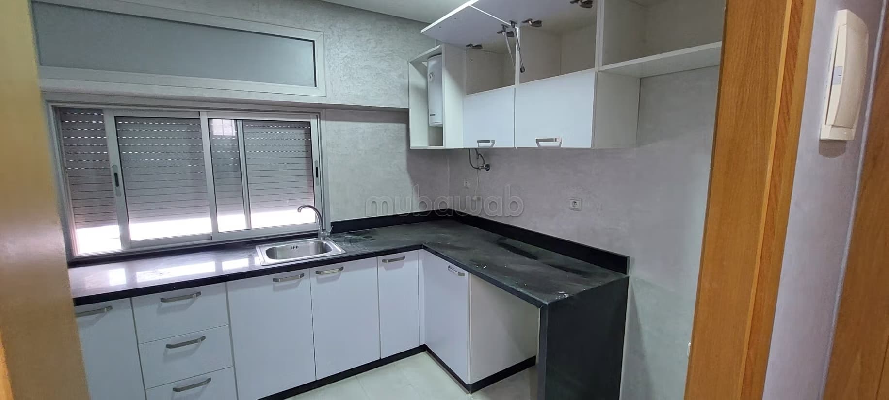 Appartement à louer à Haut Agdal. 2 grandes pièces
