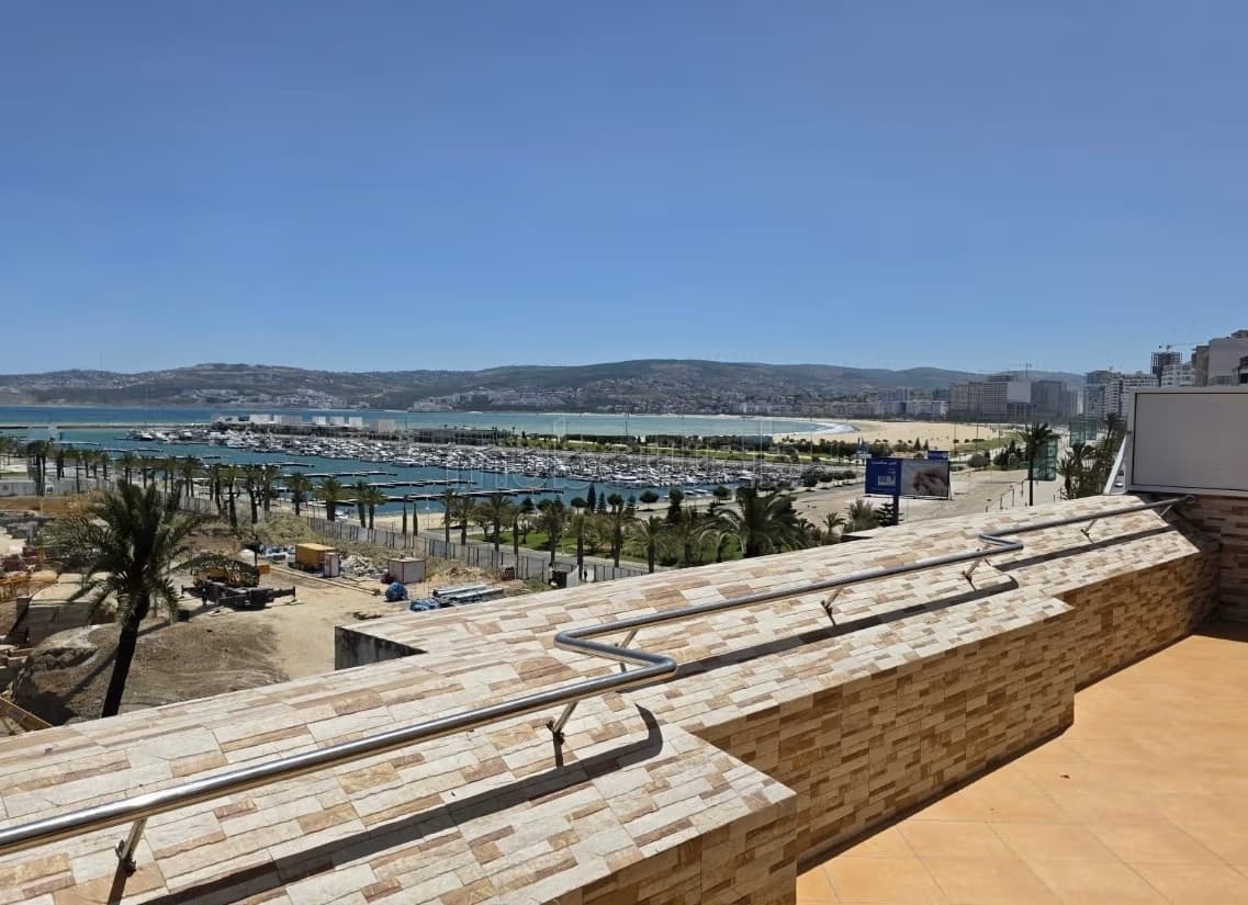 Appartement Vue Mer à louer sur Blvd Mohammed VI